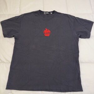 KITH T-Shirt size Large Men’s NYC Big Apple